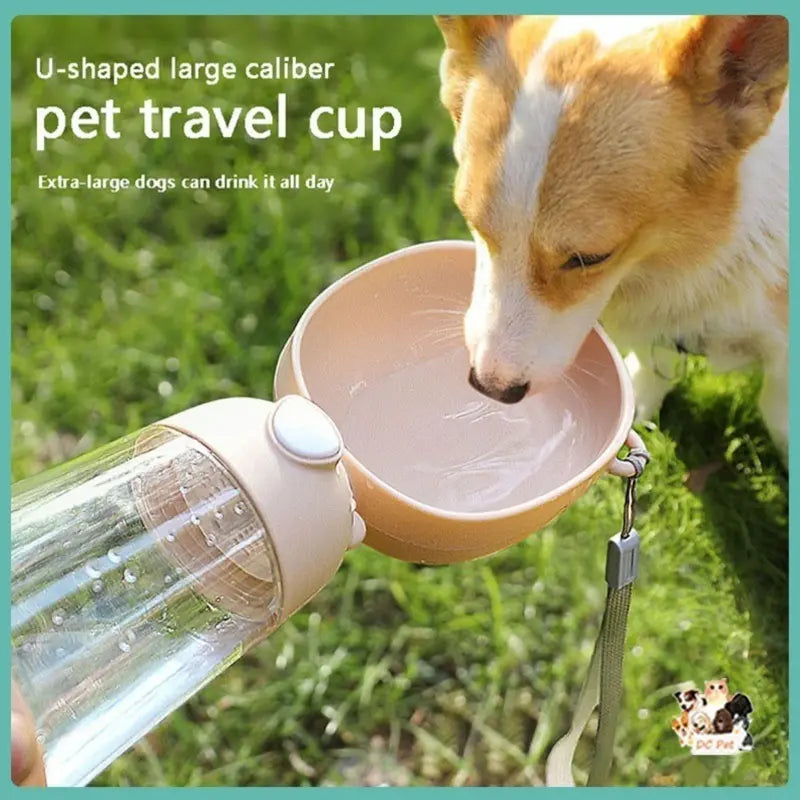 𝙍𝙚𝙢𝙞𝙛𝙖®⭐🐶🐈‍⬛Practical 2-in-1 Pet Bottle: Dual Compartments for Water & Food – Perfect for On-the-Go Adventures 🇦🇺 (Copy)